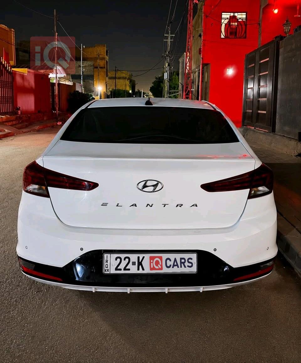 هيونداي النترا